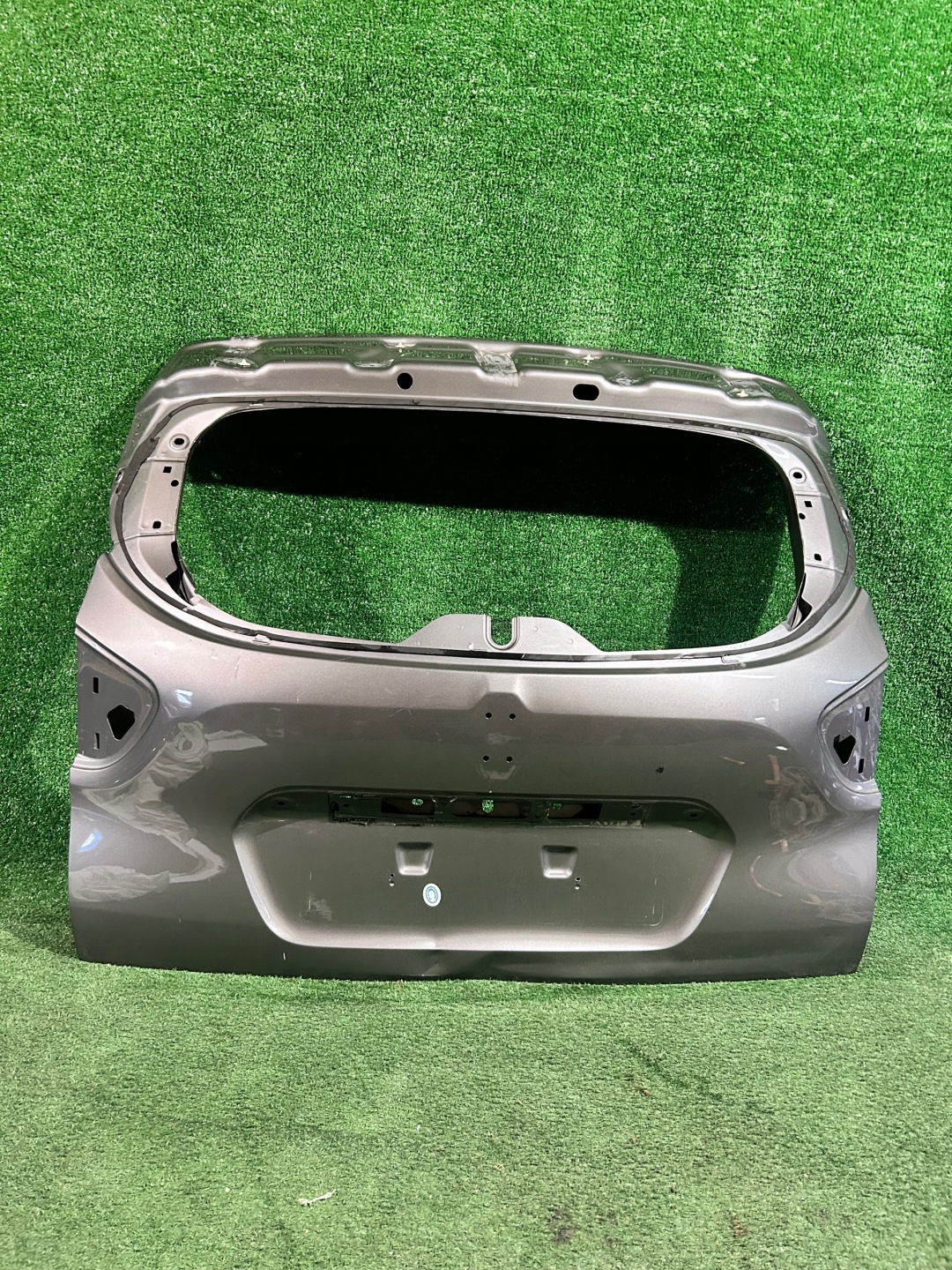 boot door rear RENAULT CAPTUR and 13