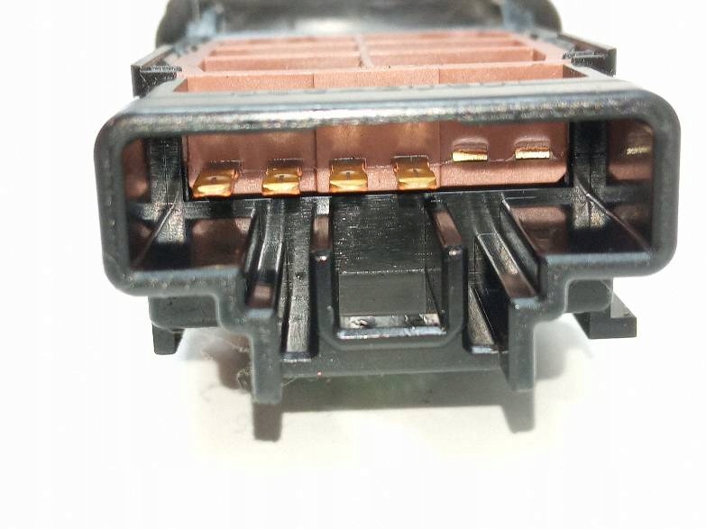 switch of warning lights 15A468 Mazda 5 and (2005-2010)