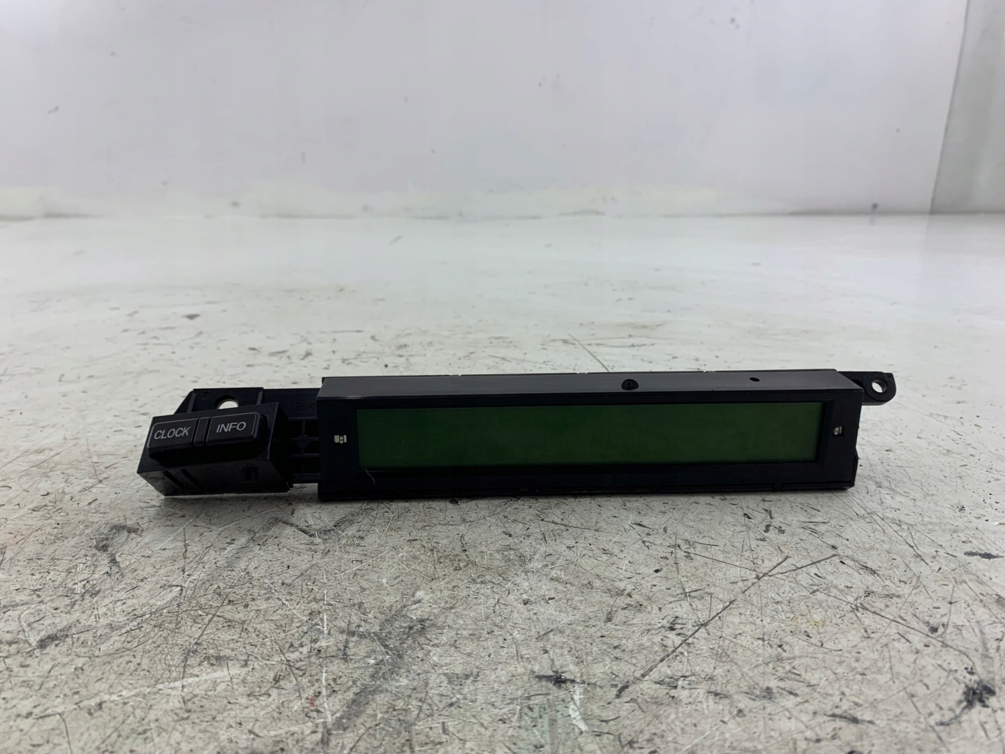 MAZDA 5 a CR display hodiny CC32B
