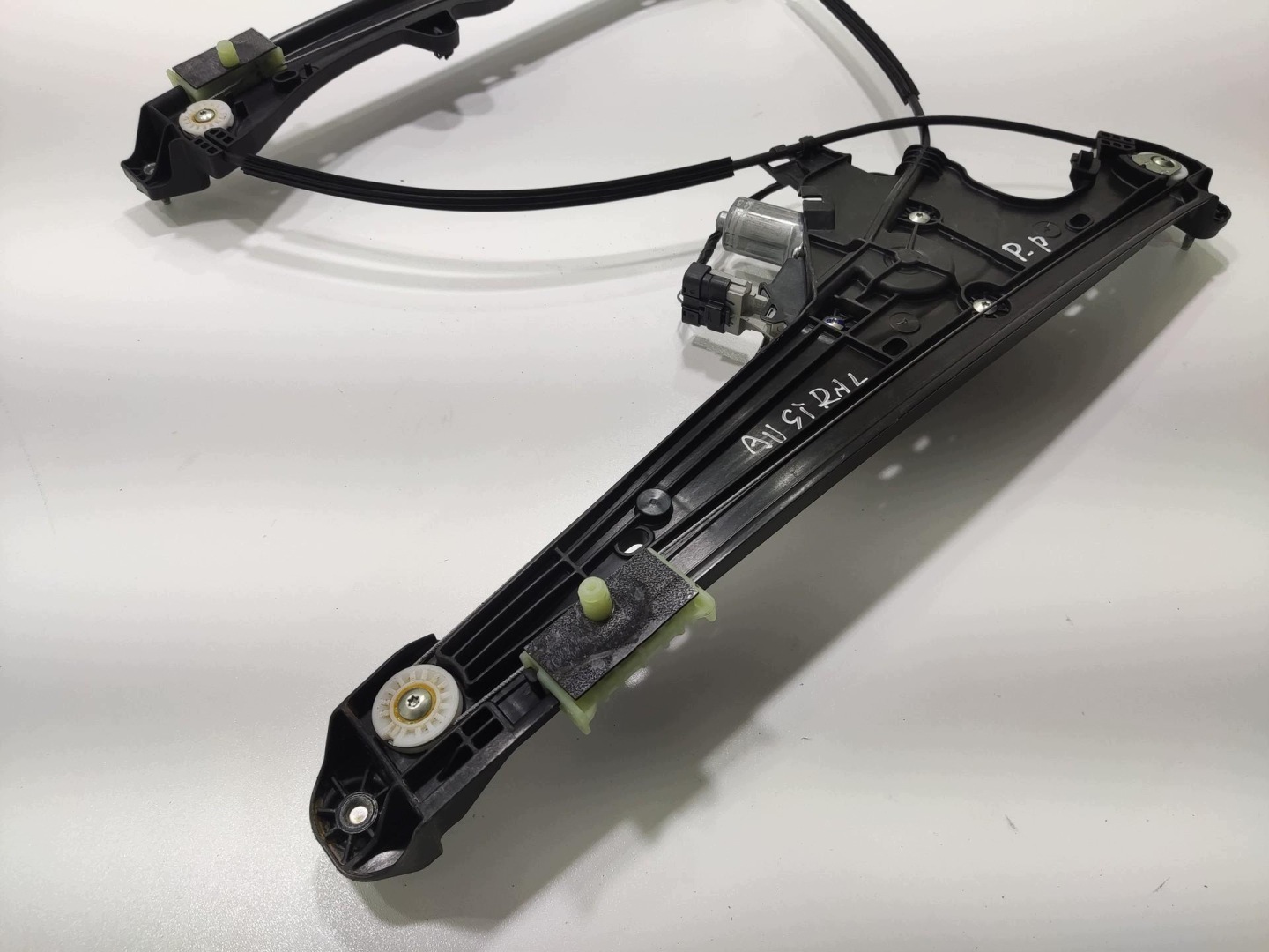 window regulator mechanism door right front RENAULT AUSTRAL 22- 807204063R