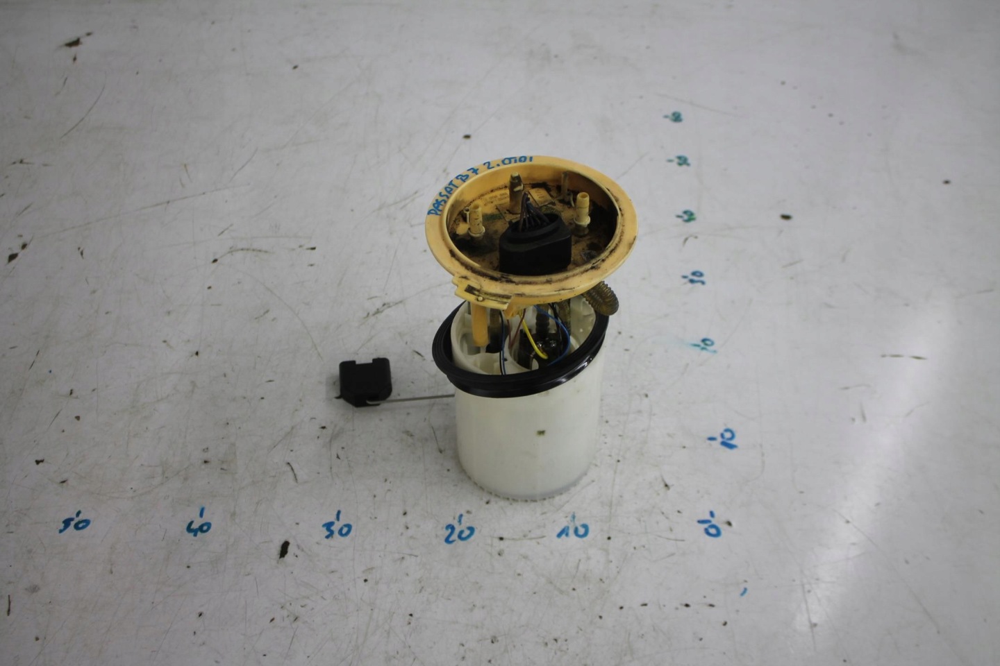 feed pump PLYWAK 3AA919050H PASSAT B7 2.0 TDI