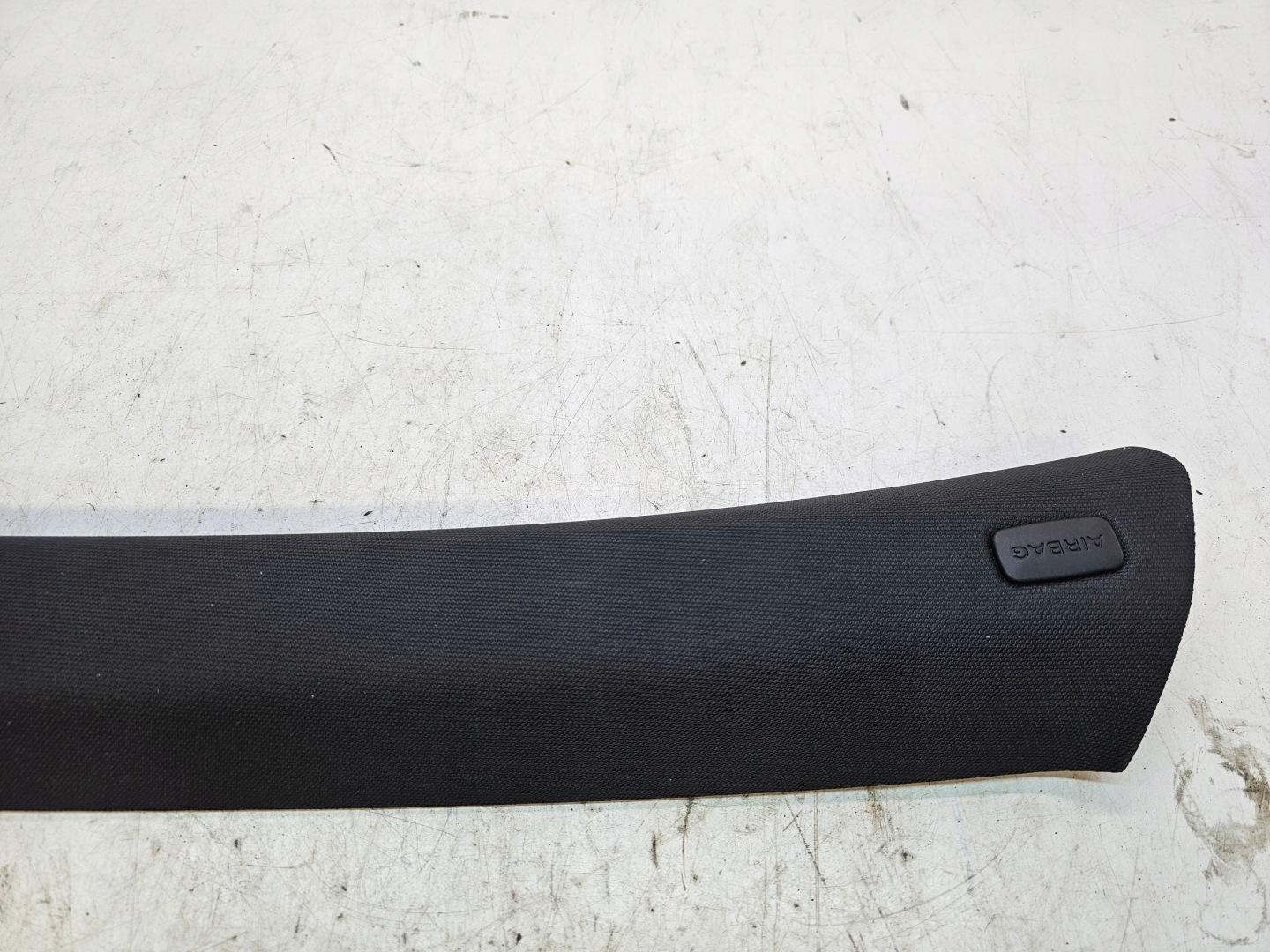 cover SLUPKA A left AUDI A6 C7 4G0867233C 1YJ