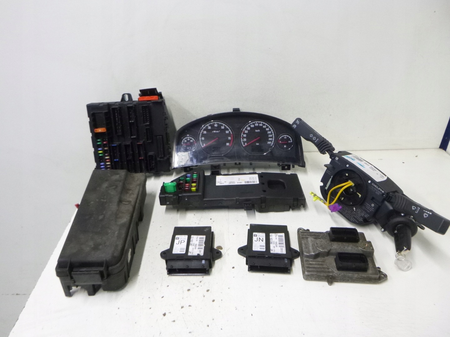 MONTAGGIO STARTOWY COMPUTER OPEL SIGNUM 2.2