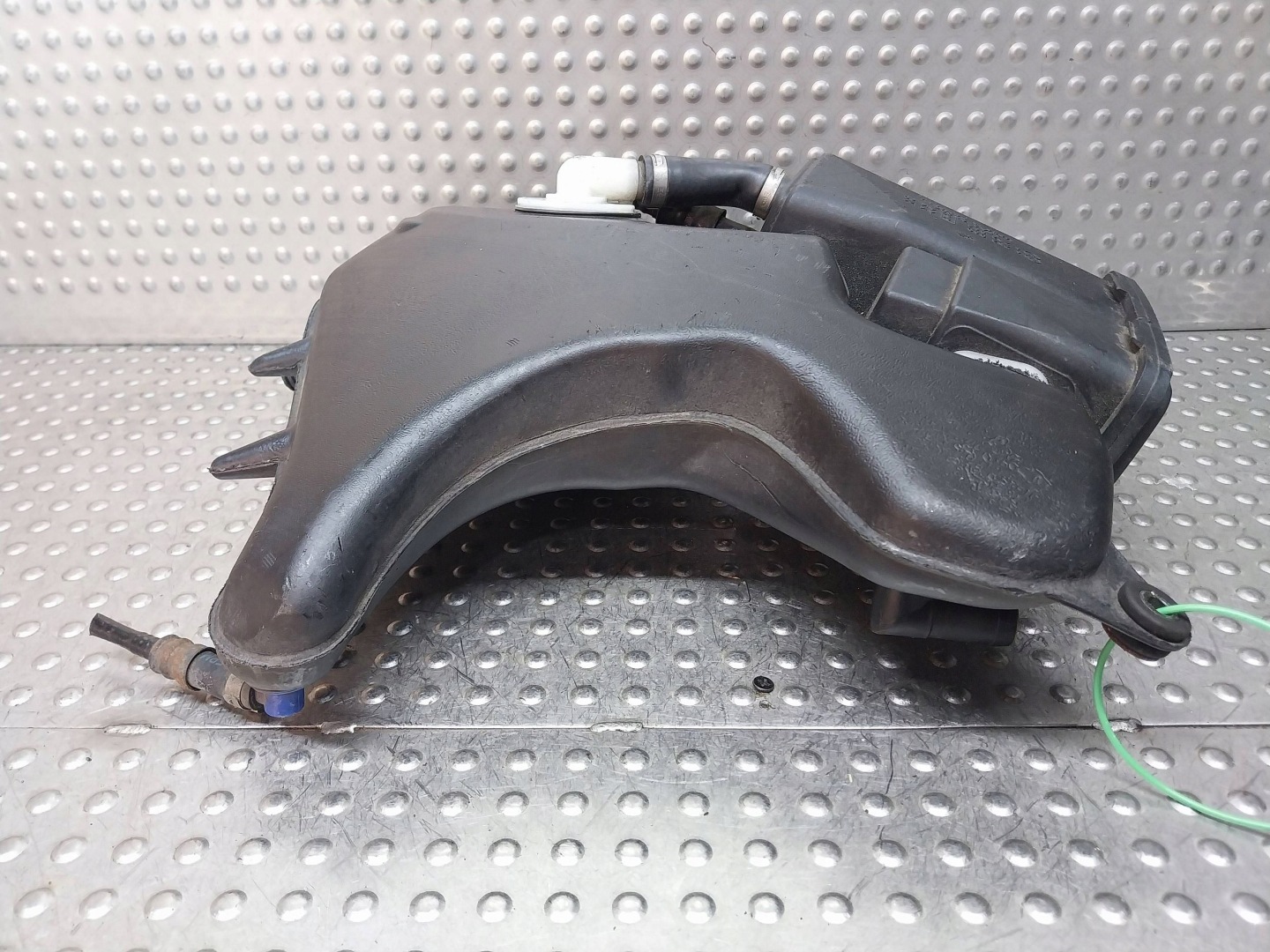 Behälter Kohlenstofffilter 6752860 BMW 7 E65 E66