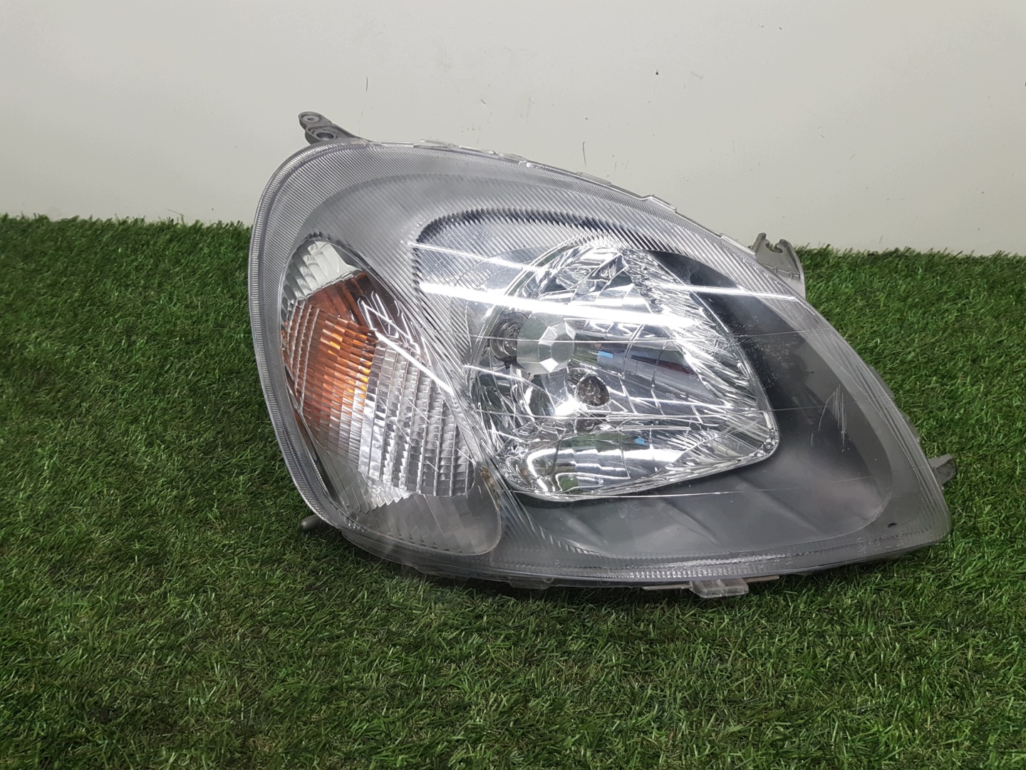 licht rechts vorne TOYOTA YARIS 1