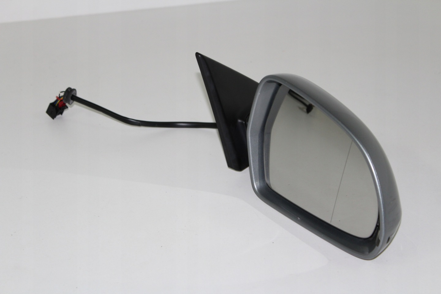 AUDI A5 8T COUPE mirror right srebrny LY7G 6 PIN