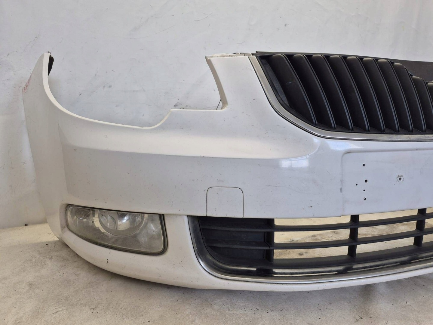 SKODA SUPERB II 3T0 08- bumper front front without DZIUR 3T0807221
