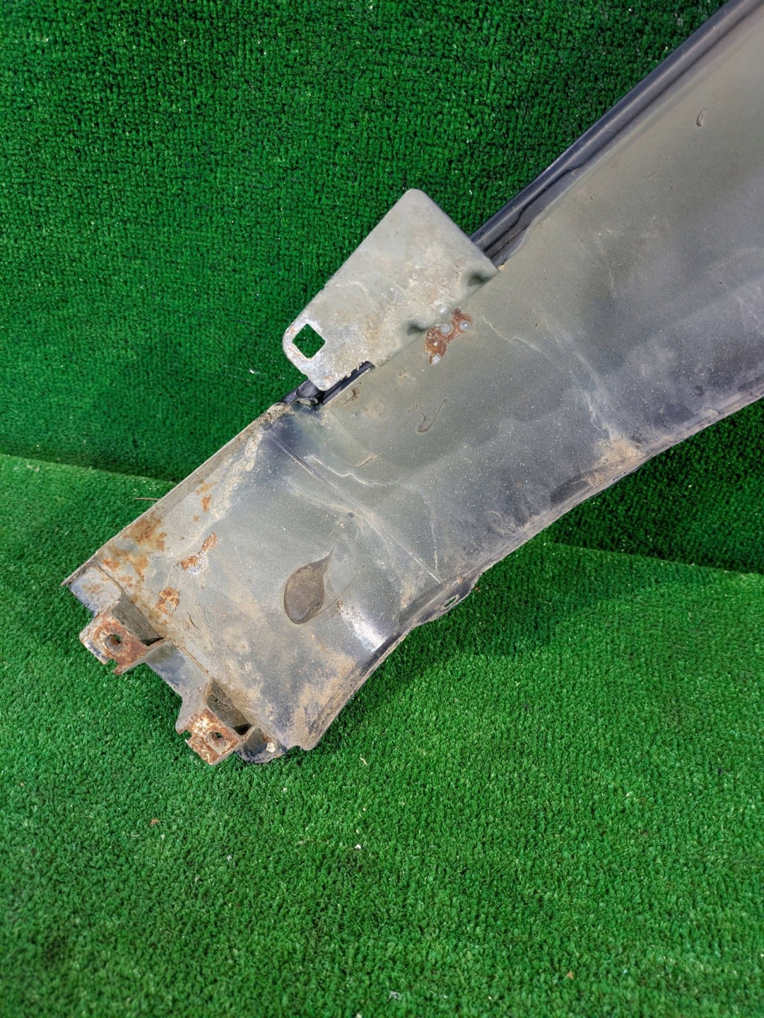 fender front left front MERCEDES V-KLASA W447