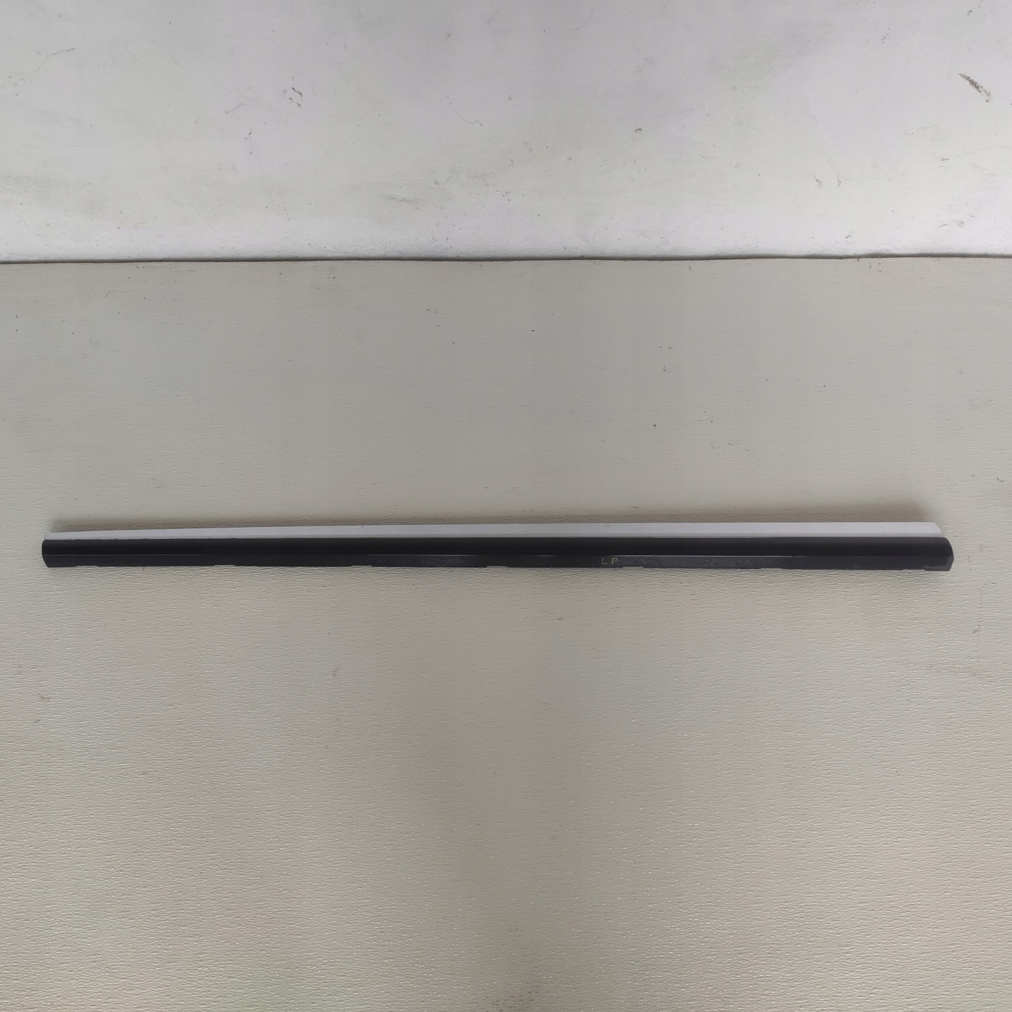 LEXUS LS 460 2007 moulding lower door left front