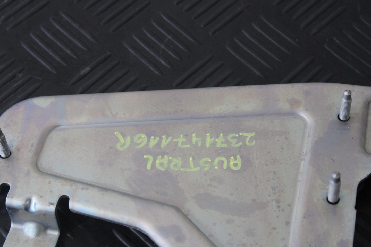STÜTZE HALTER RENAULT AUSTRAL 237147116R