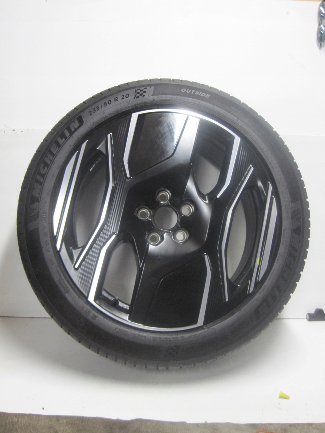 wheels discs tyres PEUGEOT 3008 III R20 6MM