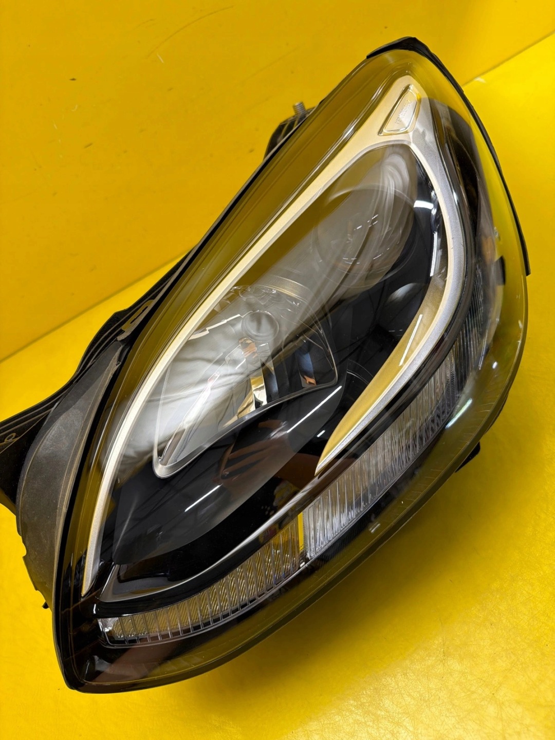 light left front Mercedes SLK W172 Lift A1729061101