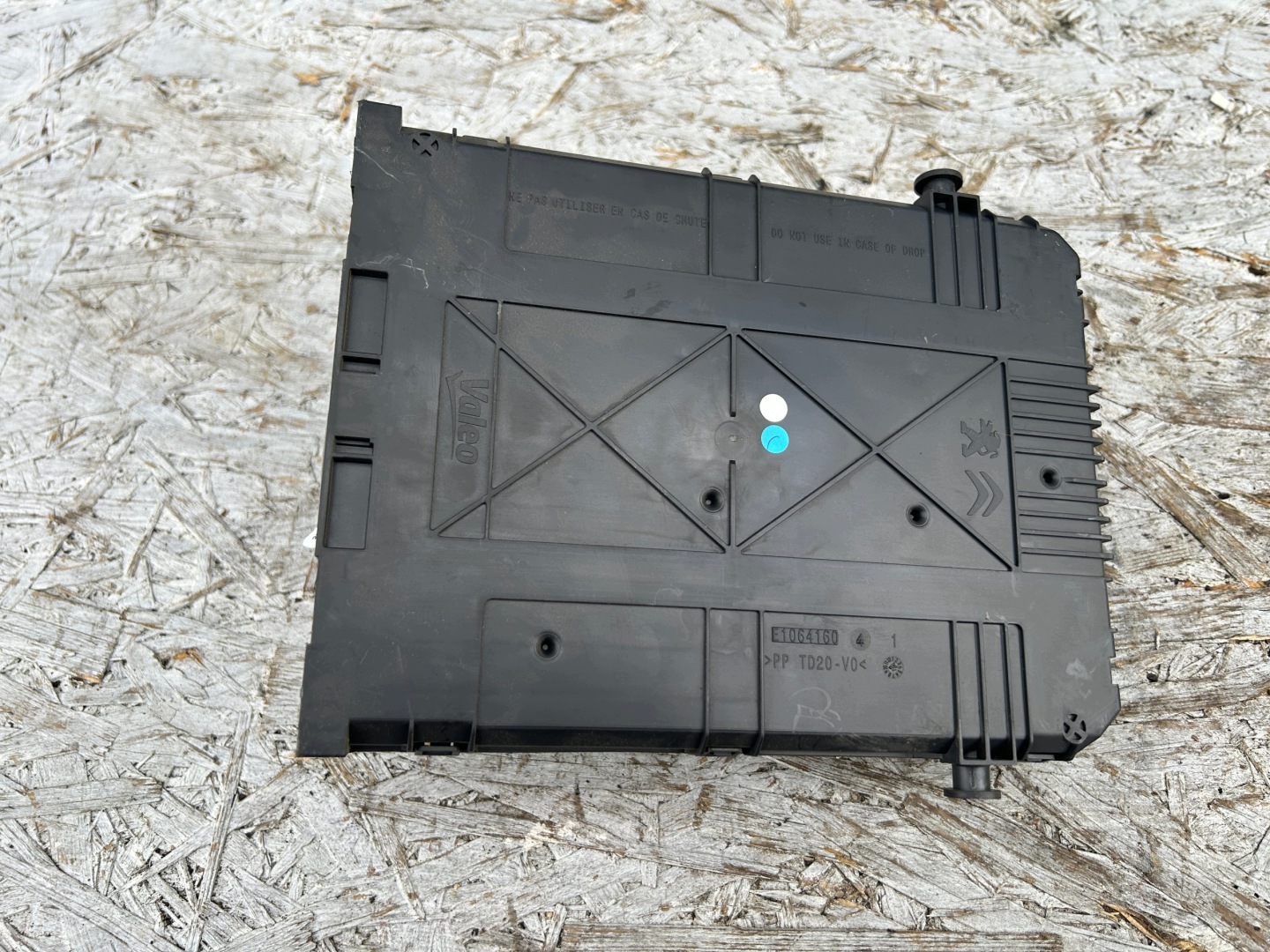 module compartment BSI PEUGEOT 308 II T9 13- 9807054180