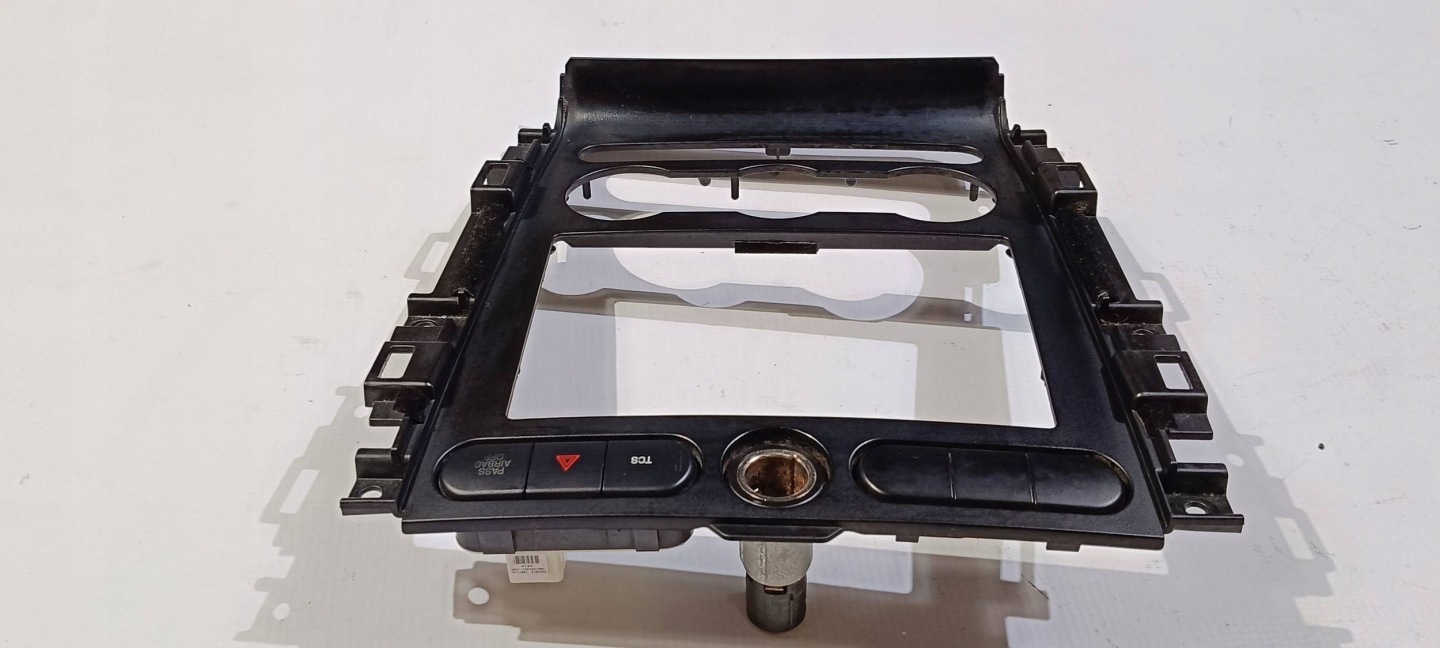 RÁM panel radia panelu klimatizaci ogrzewania Ford Mustang 2005-2009