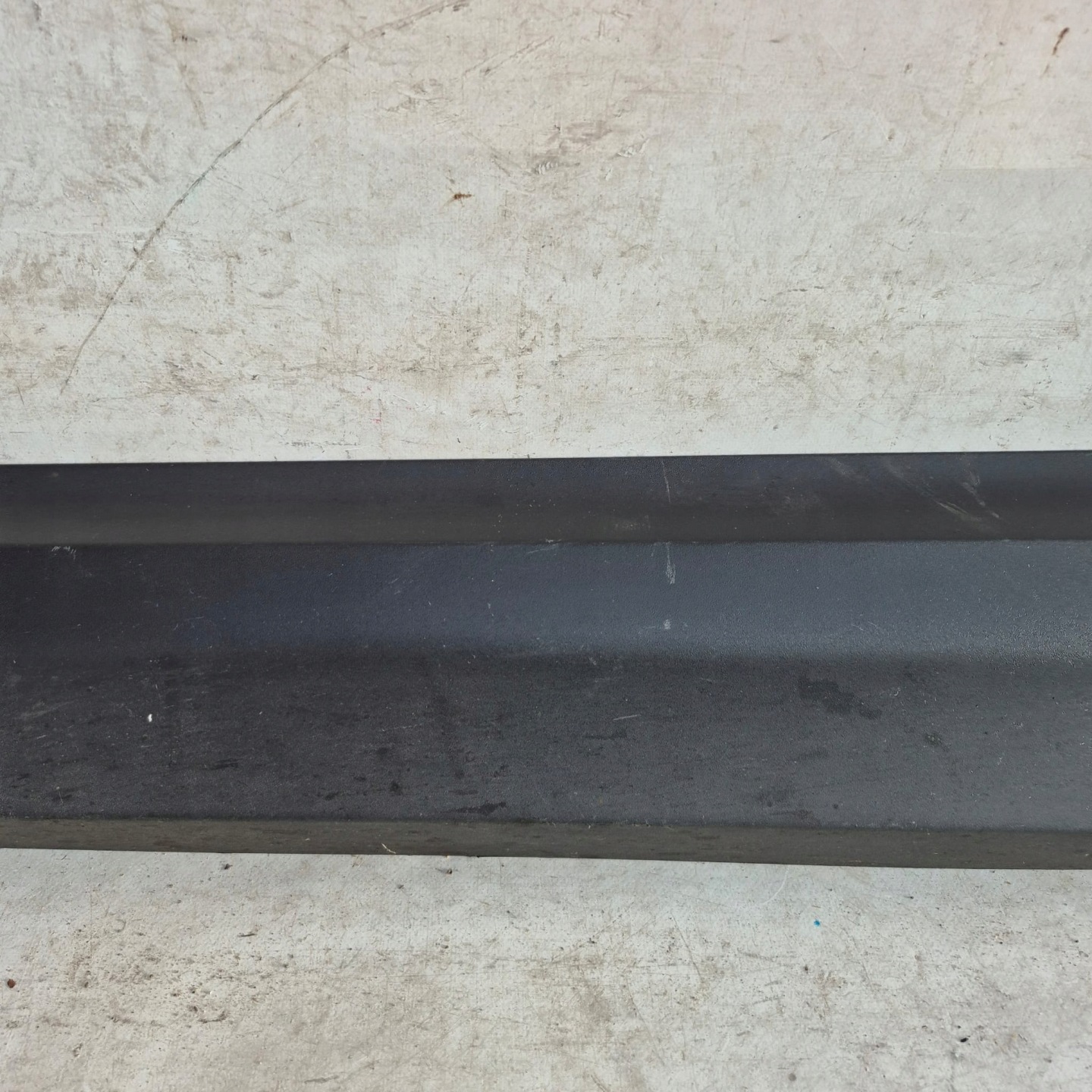 SKODA KODIAQ and 1 16-24 moulding cap door left front