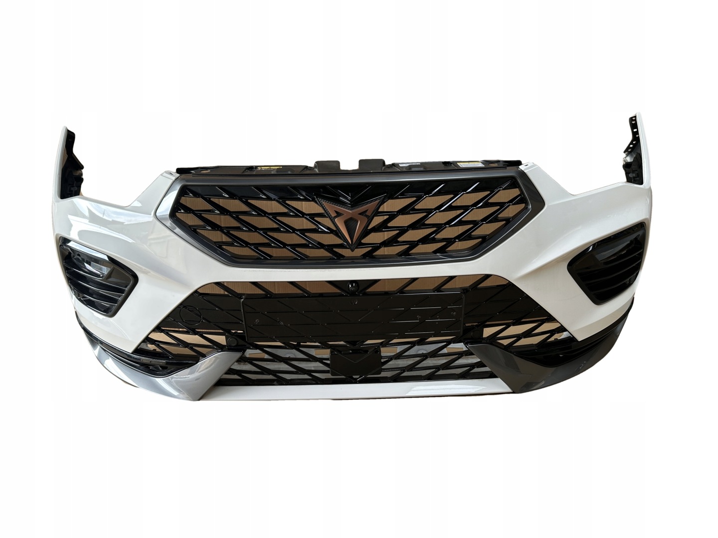 CUPRA ATECA VZ LIFT bumper front 6 PDC KAMERA LF9E