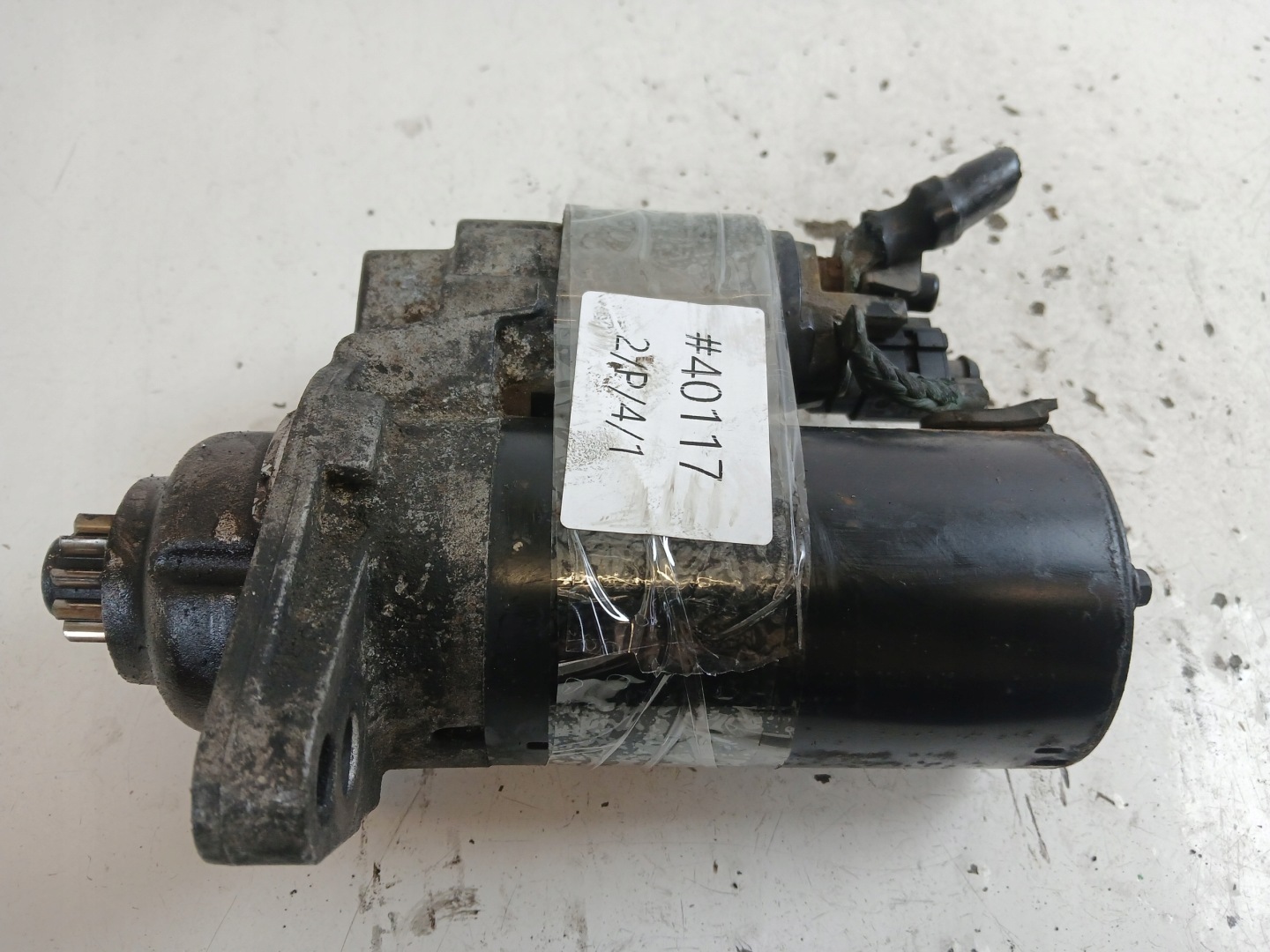VW GOLF V 1.9 TDI starter 0001123012