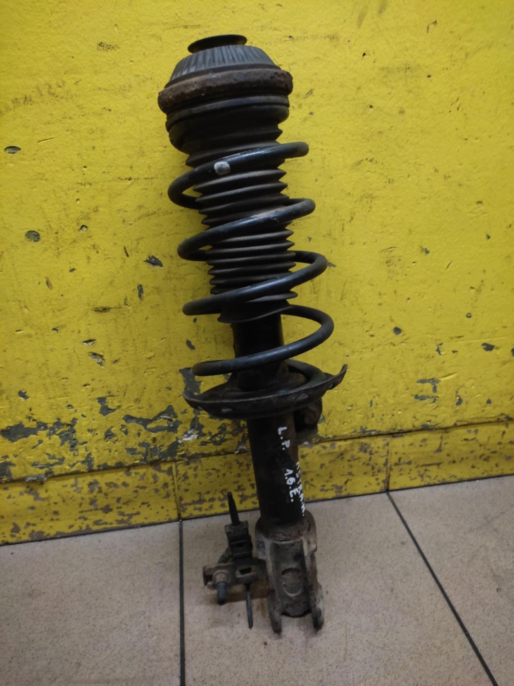 OPEL ASTRA H 1.6 McPherson left front 22203710