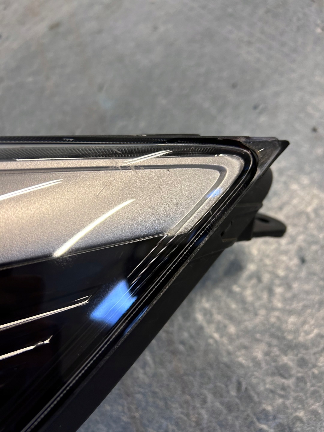 REFLEKTOR left KIA PICANTO III lens LED nr.0