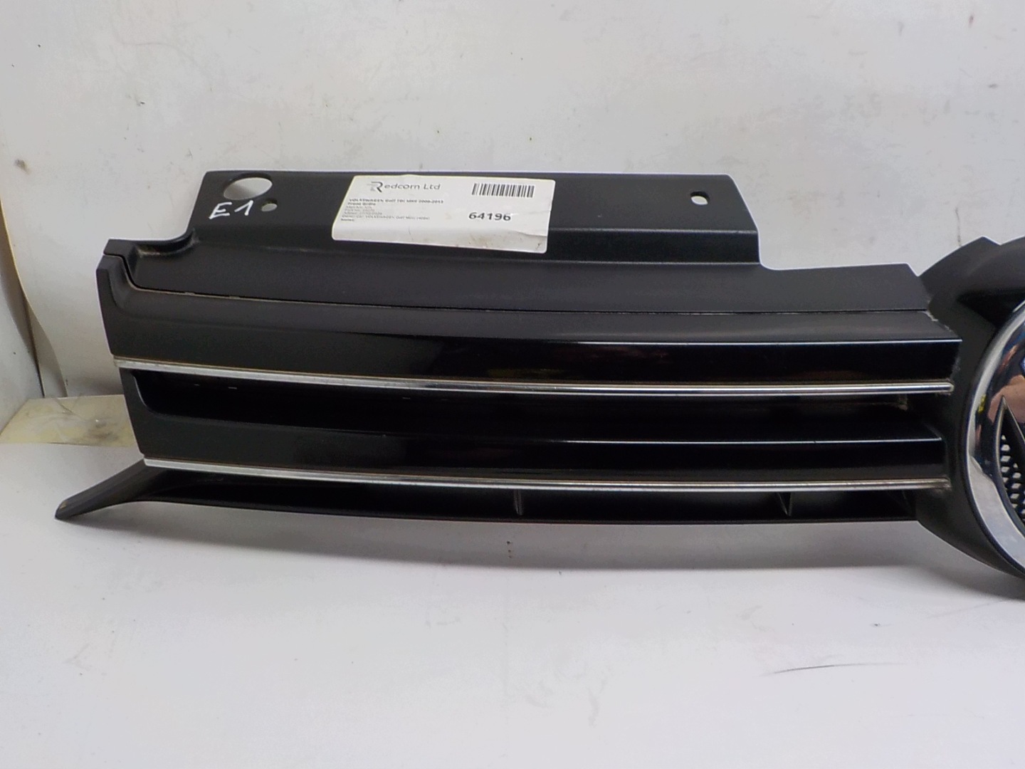 VW GOLF VI grill grille radiator