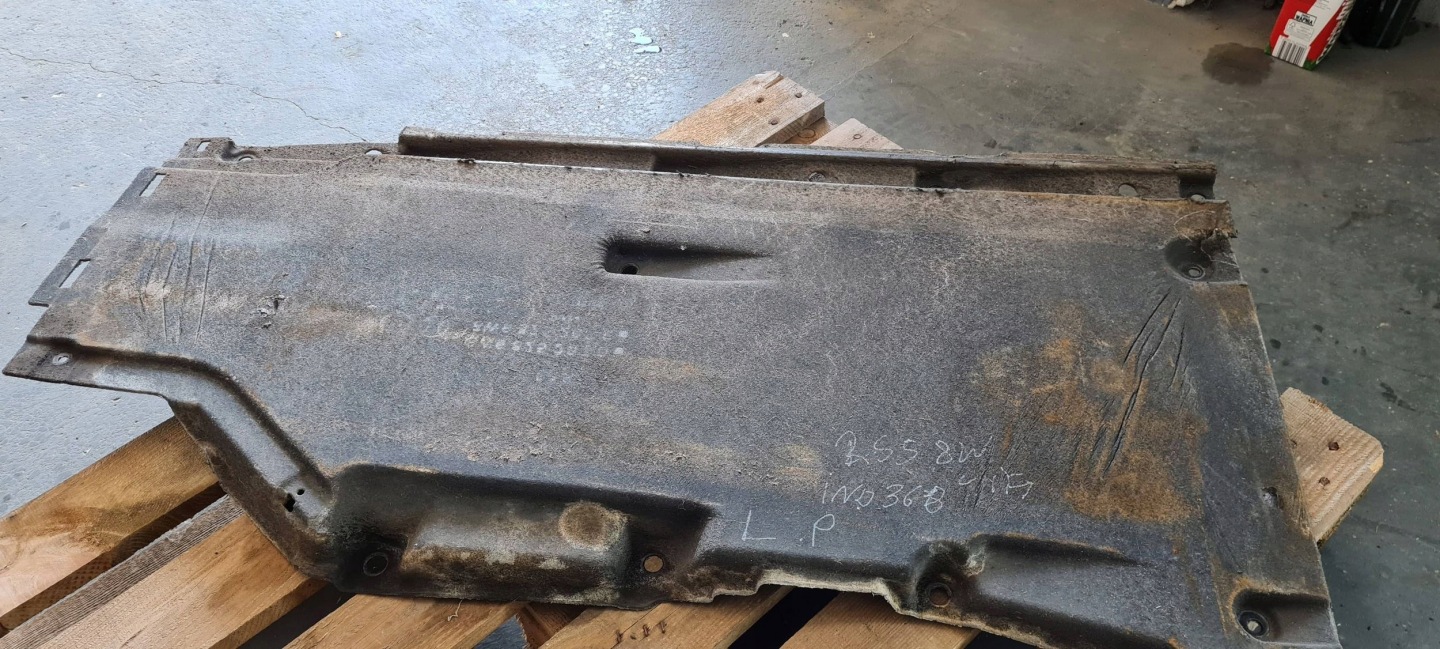RS5 8W LIFT S5 A5 cover chassis left left front front 8W6825207D