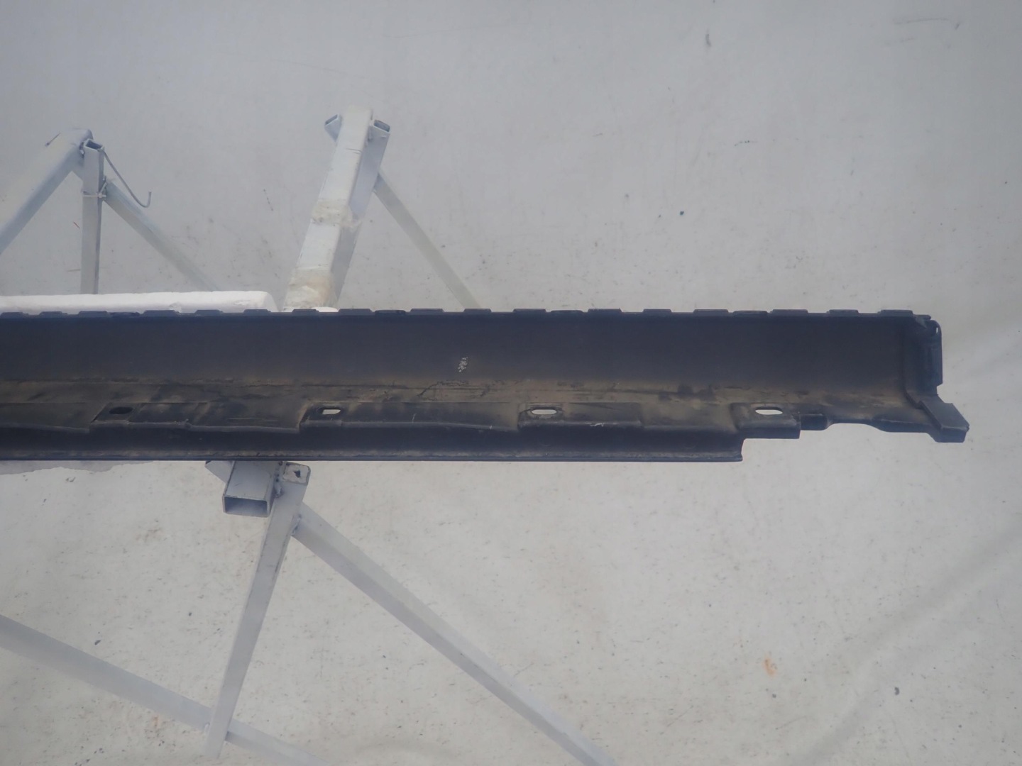 AUDI A4 B7 04-08 threshold right moulding threshold right