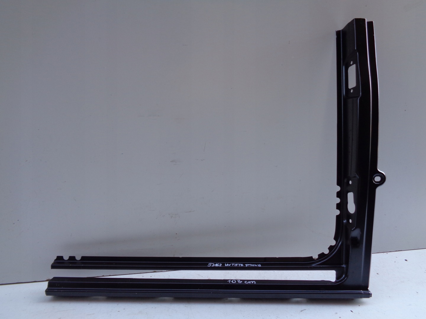 threshold right pillar VW T5 T6 7E 7E0 7H 7H0 NR 52162