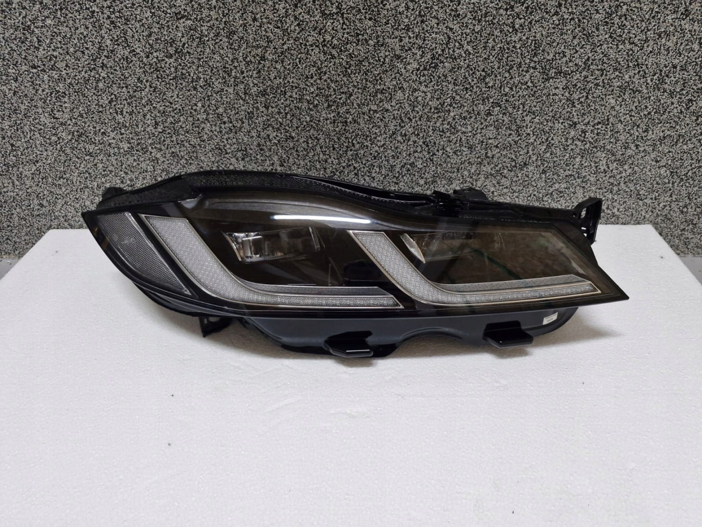 light right Jaguar XF F-Pace LIFT FULL LED X260 MID LED complete