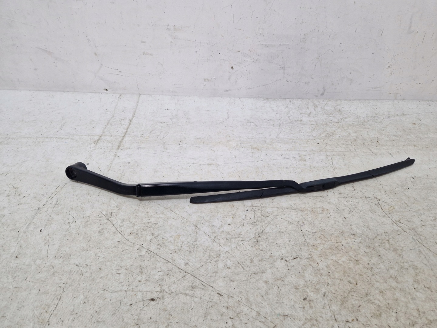 DODGE CHARGER 2019 wiper arm right left KOMPLET 2194 2195