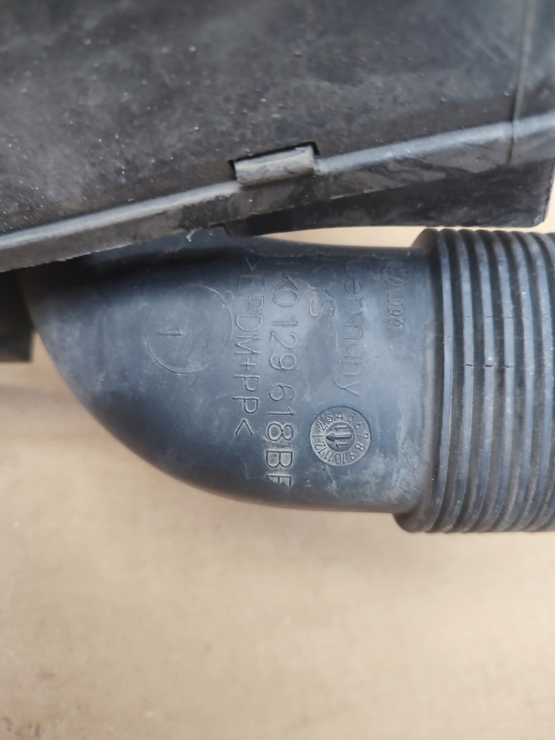 wiring air pipe VW SKODA 1K0129618BF