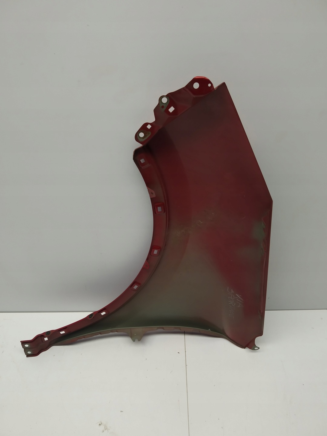2015r + Kia Sportage IV fender front right front original claret