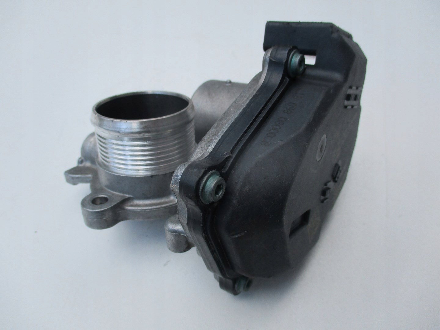Valvola a farfalla VW AUDI SKODA 2,0TDI 04L131501B