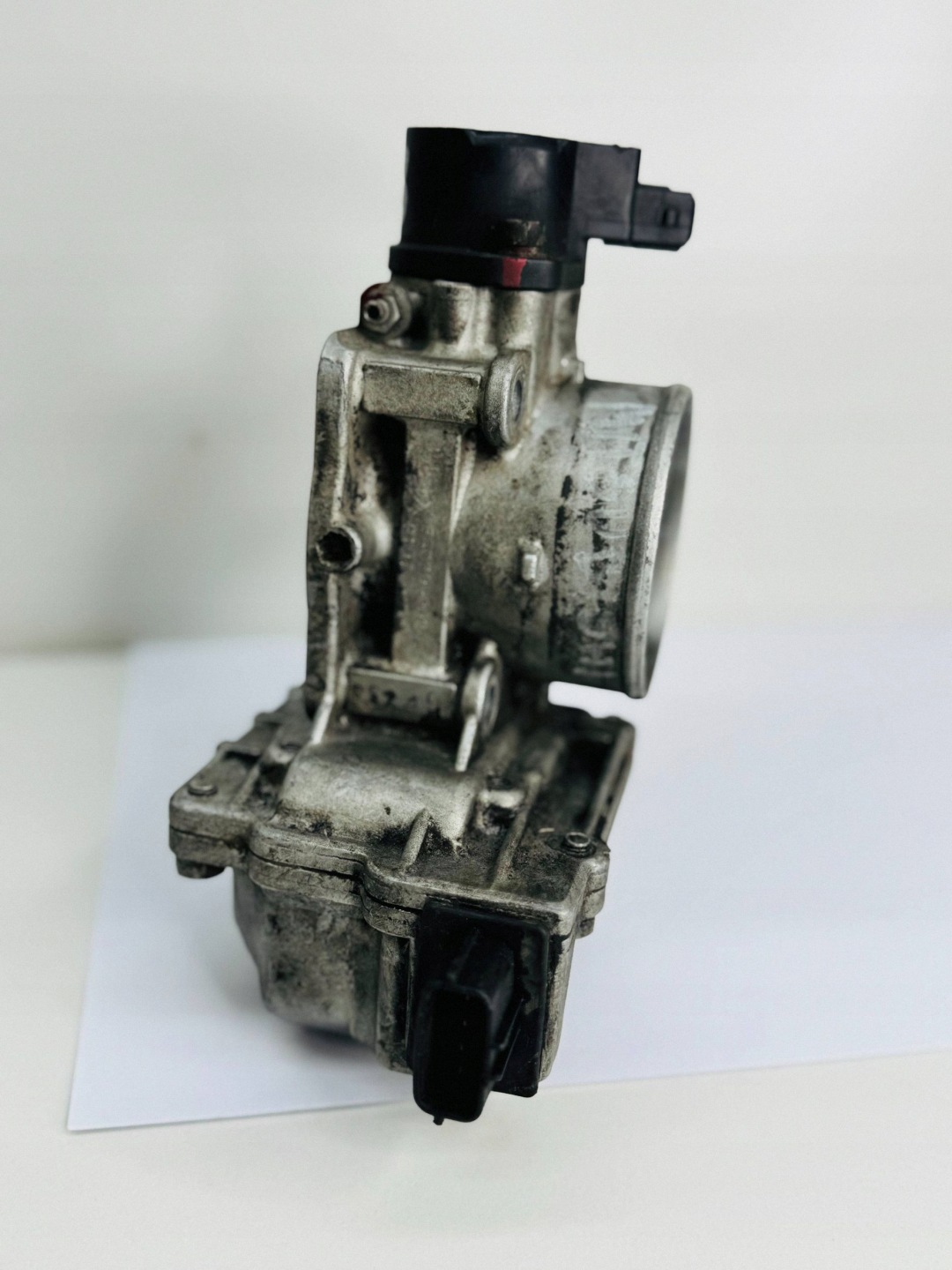 throttle flap Mitsubishi Carisma Lift 1.8 GDi 125 KM (002) ea060002