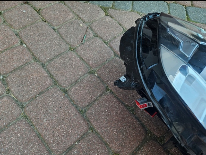 light EUROPA nice Opel Insignia B FL 39136836