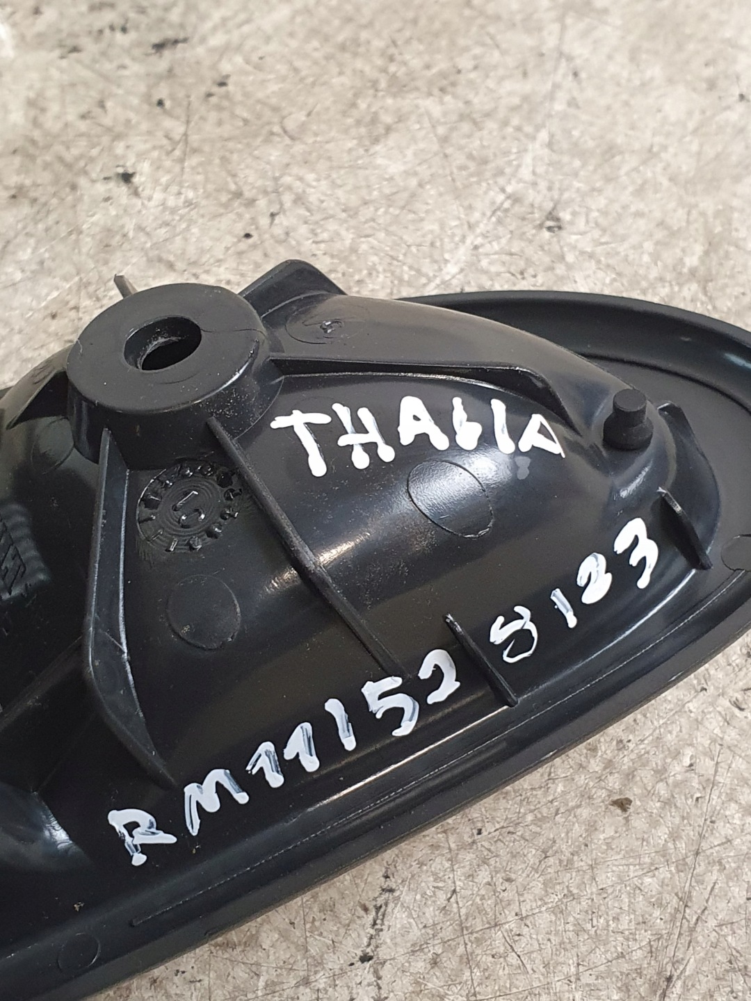 handle inner OE 7700423888 RENAULT THALIA II 10r.