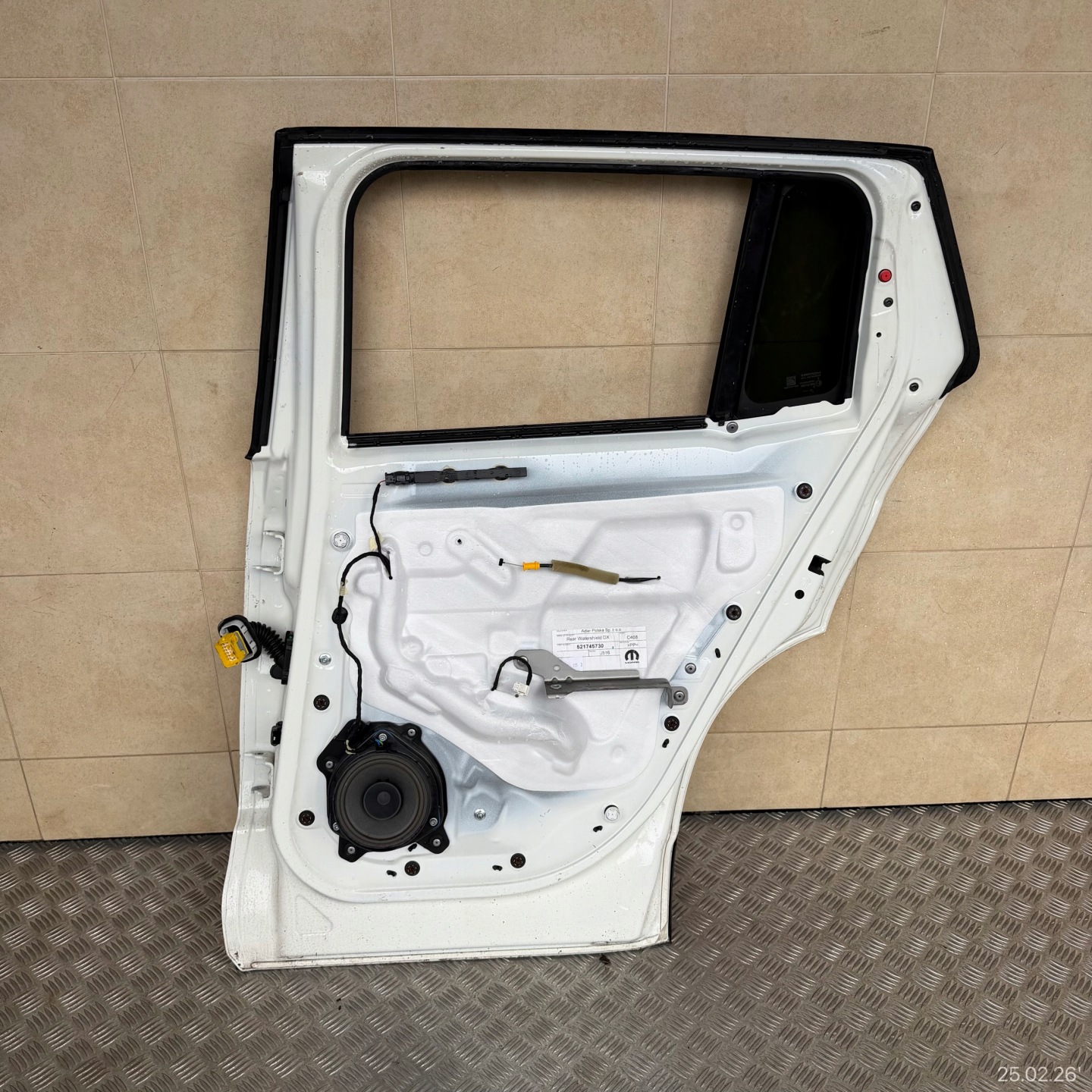 door complete rear. right JEEP AVENGER 2023 ROK