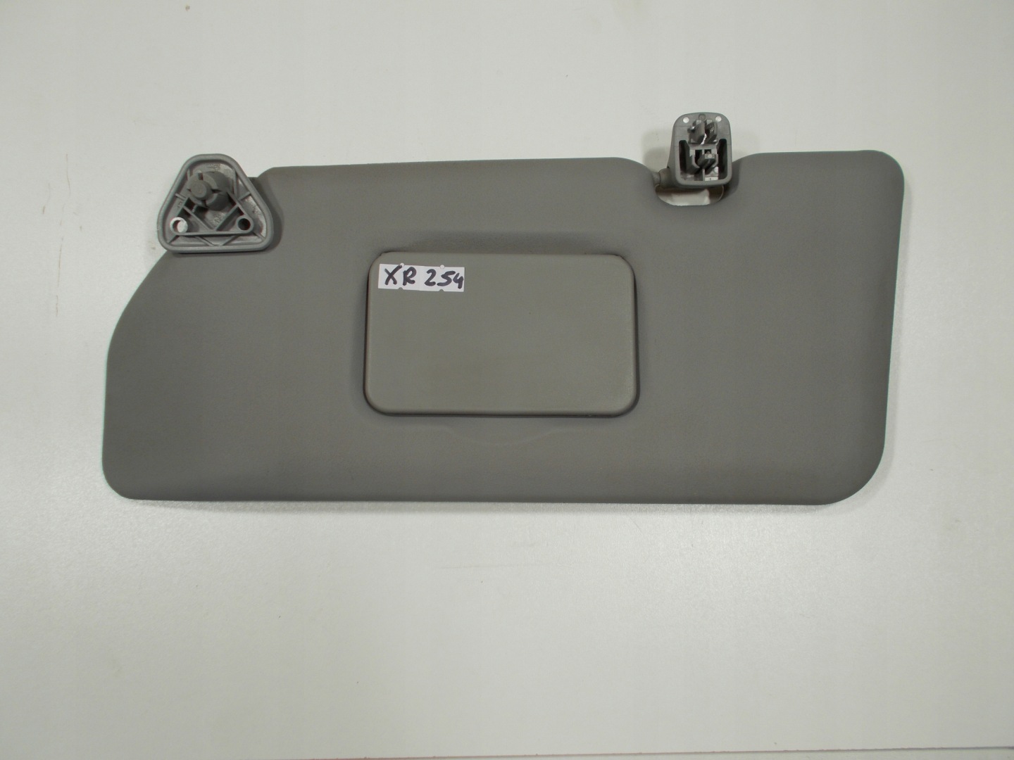 visor left cover sun left NISSAN ALMERA TINO bracket
