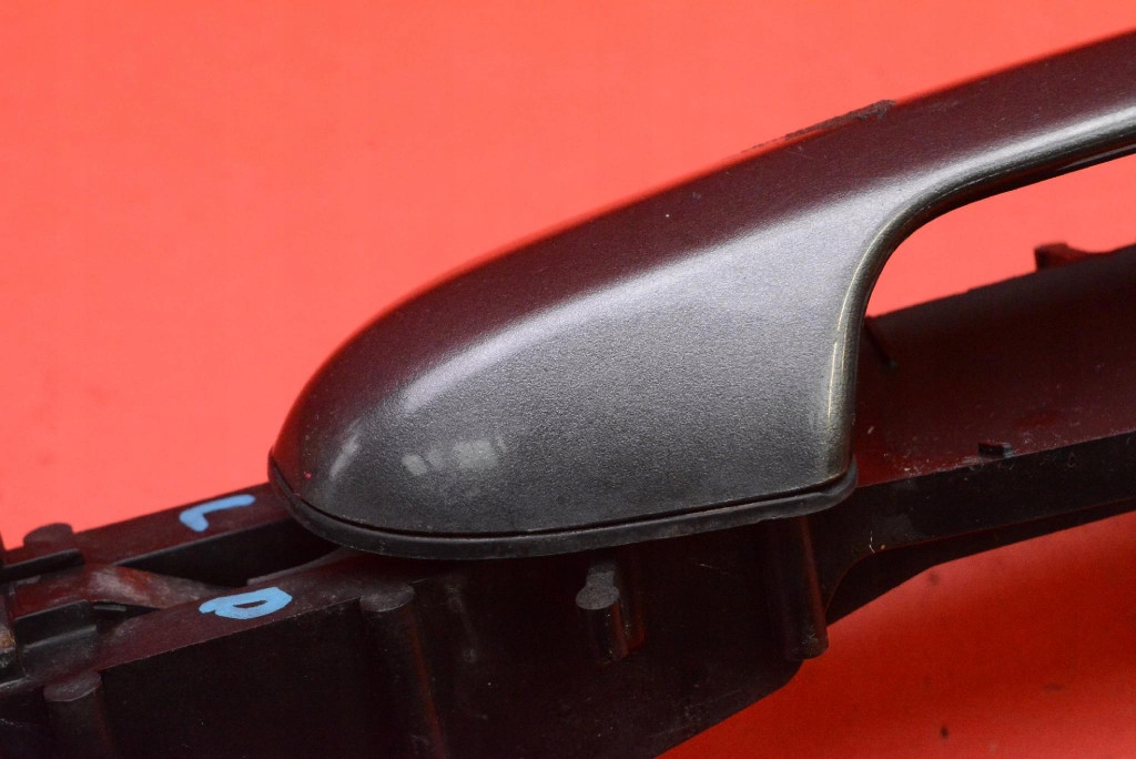 handle left front front grey 4023-3500 CHRYSLER PACIFICA 1 and 03-08