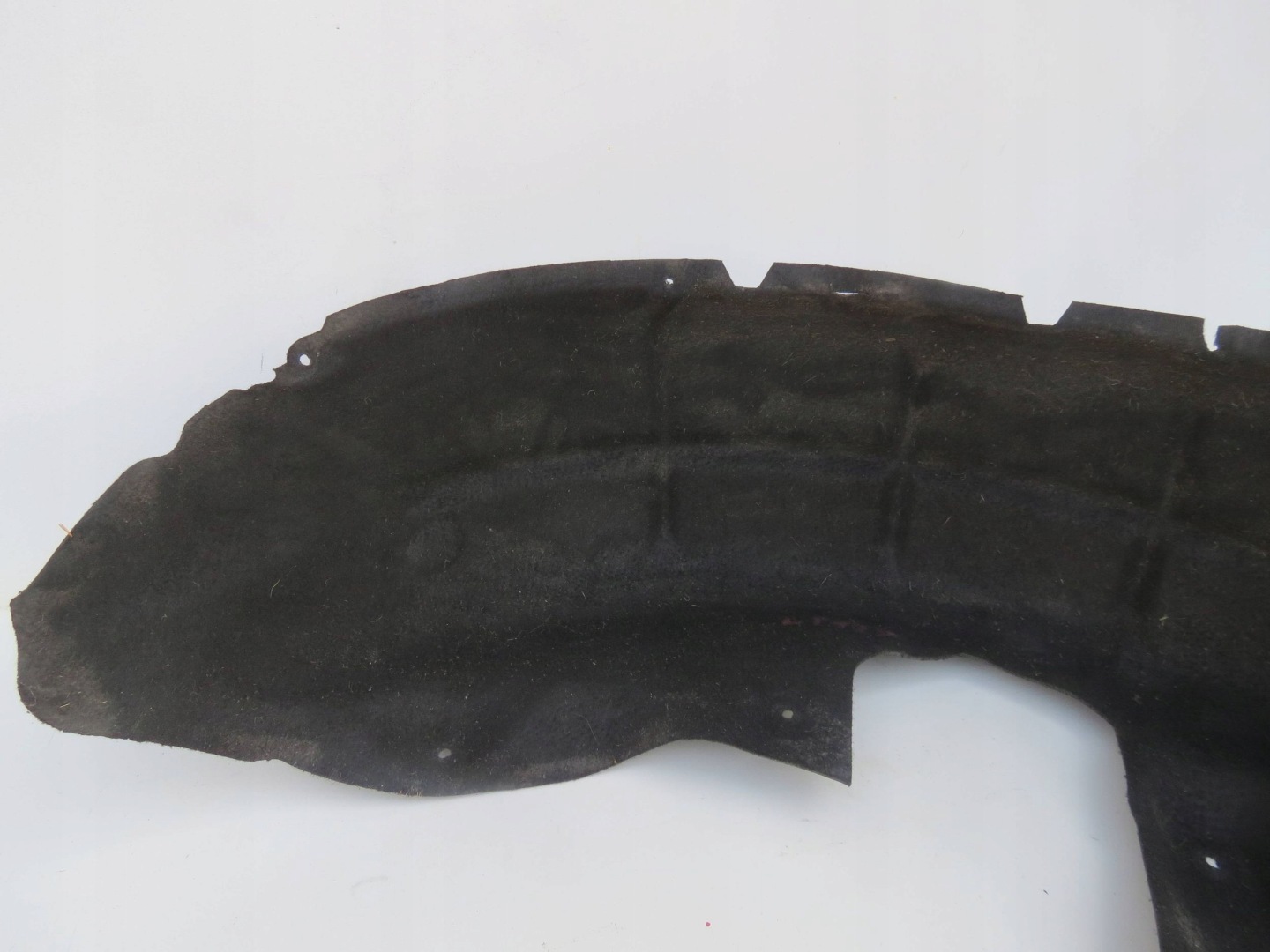 mudguard left rear part VOLVO XC90