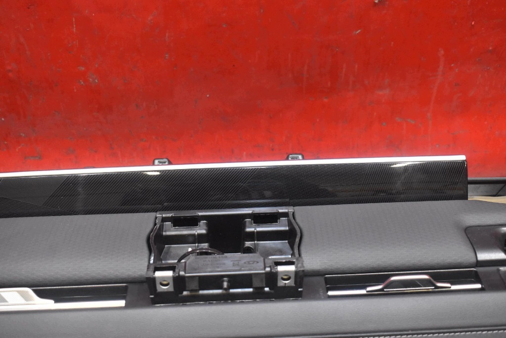 dashboard instrument panel console cockpit airbag driver´s of the passenger EU JAECOO J7 23
