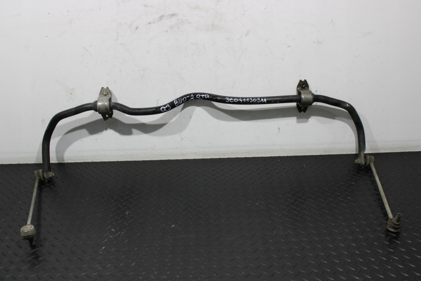 anti roll bar bar front AUDI Q3 8U0 8U 3C0411303AA
