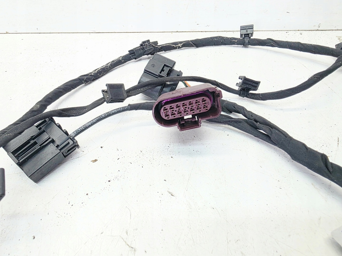 bundle CZUJNIKOW of the parking PDC front AUDI Q4 E-TRON 89A971085A