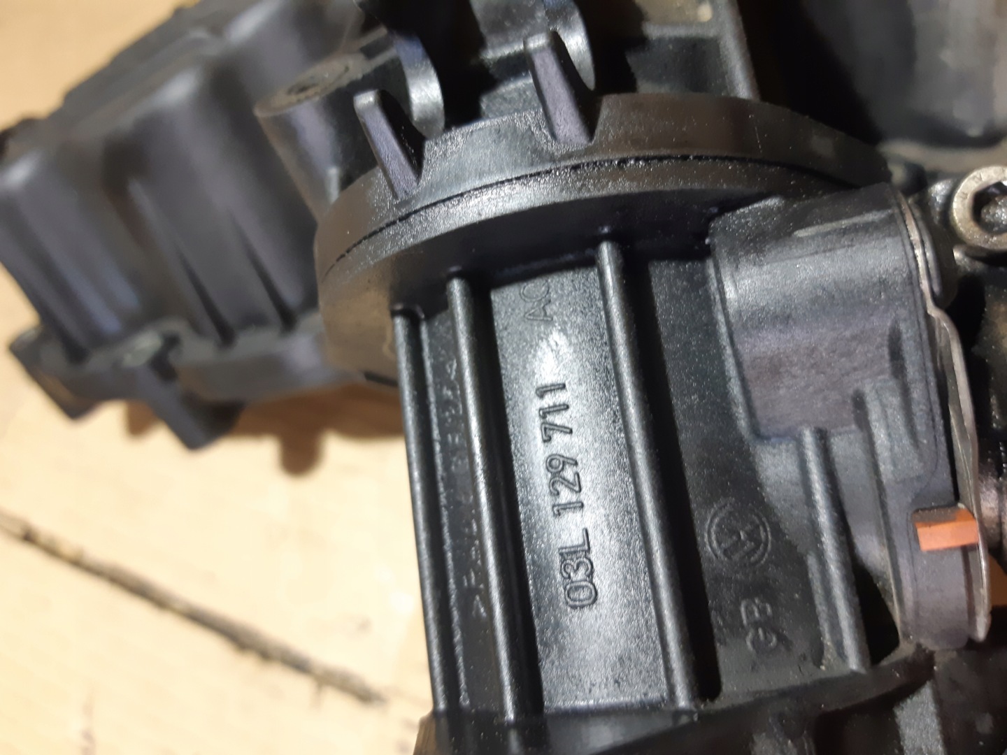 AUDI A1 8X 1.6 TDI intake manifold 03L129711AQ