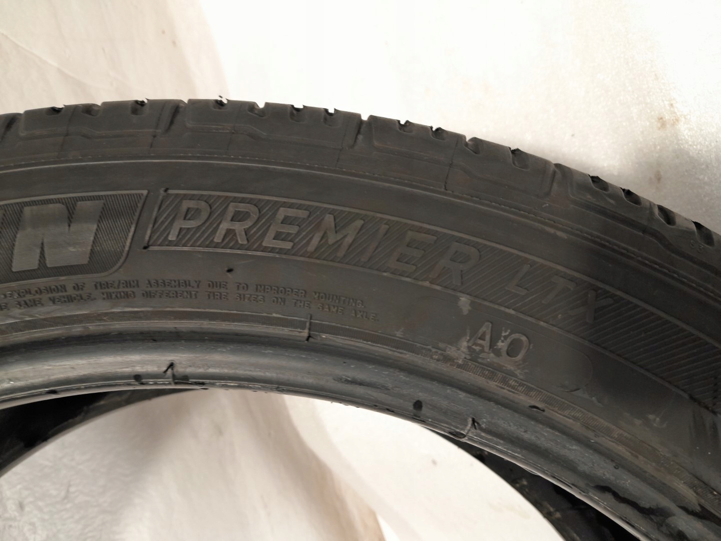 gomma letnia Michelin PREMIER LTX 255/45 R20