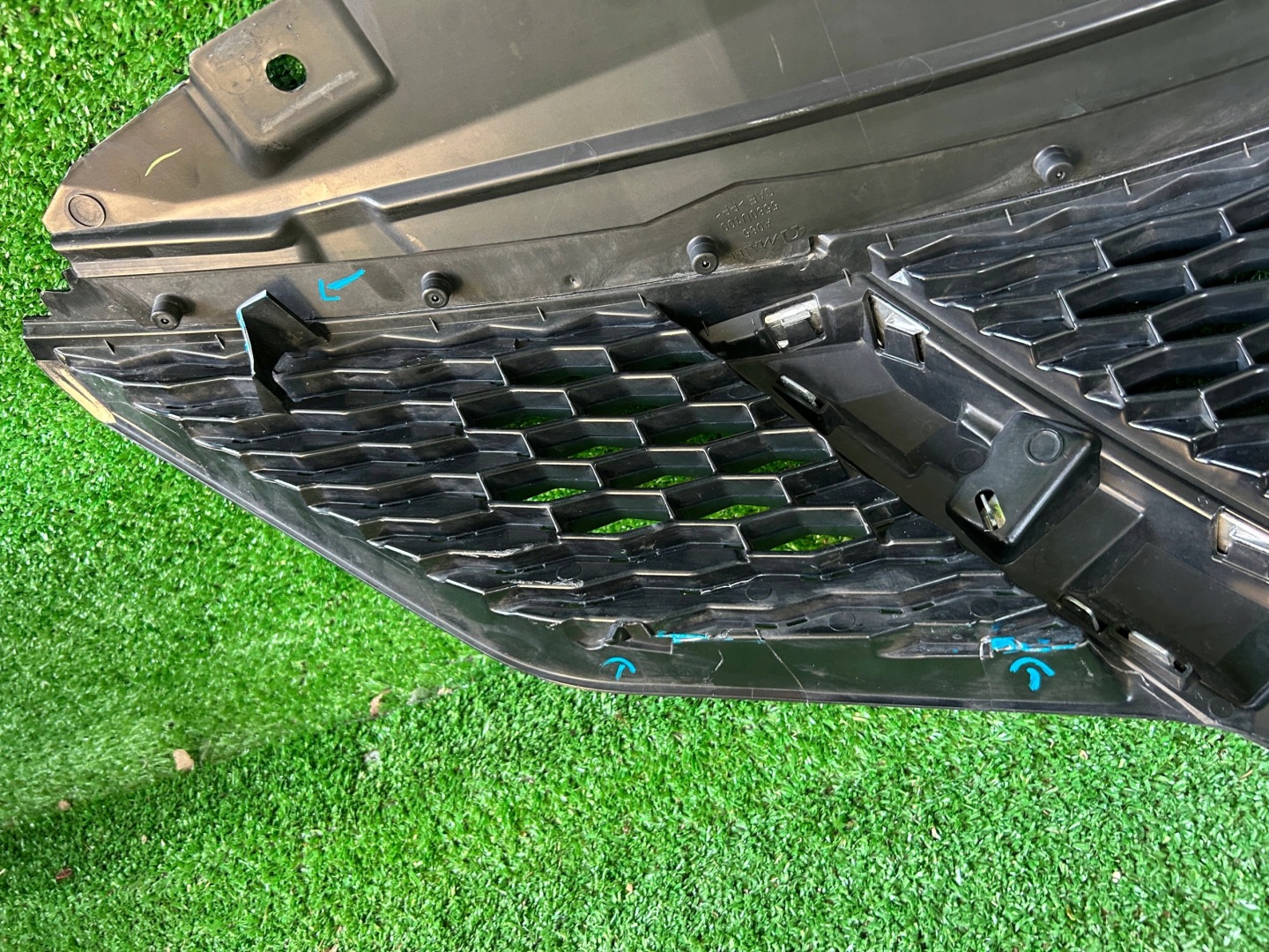 Nissan Qashqai J11 13- front PREKLADgrill front front