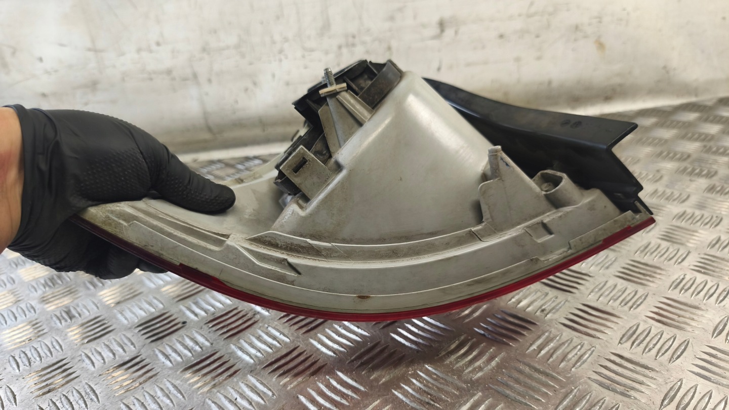 light right rear part VW GOLF V 2005r