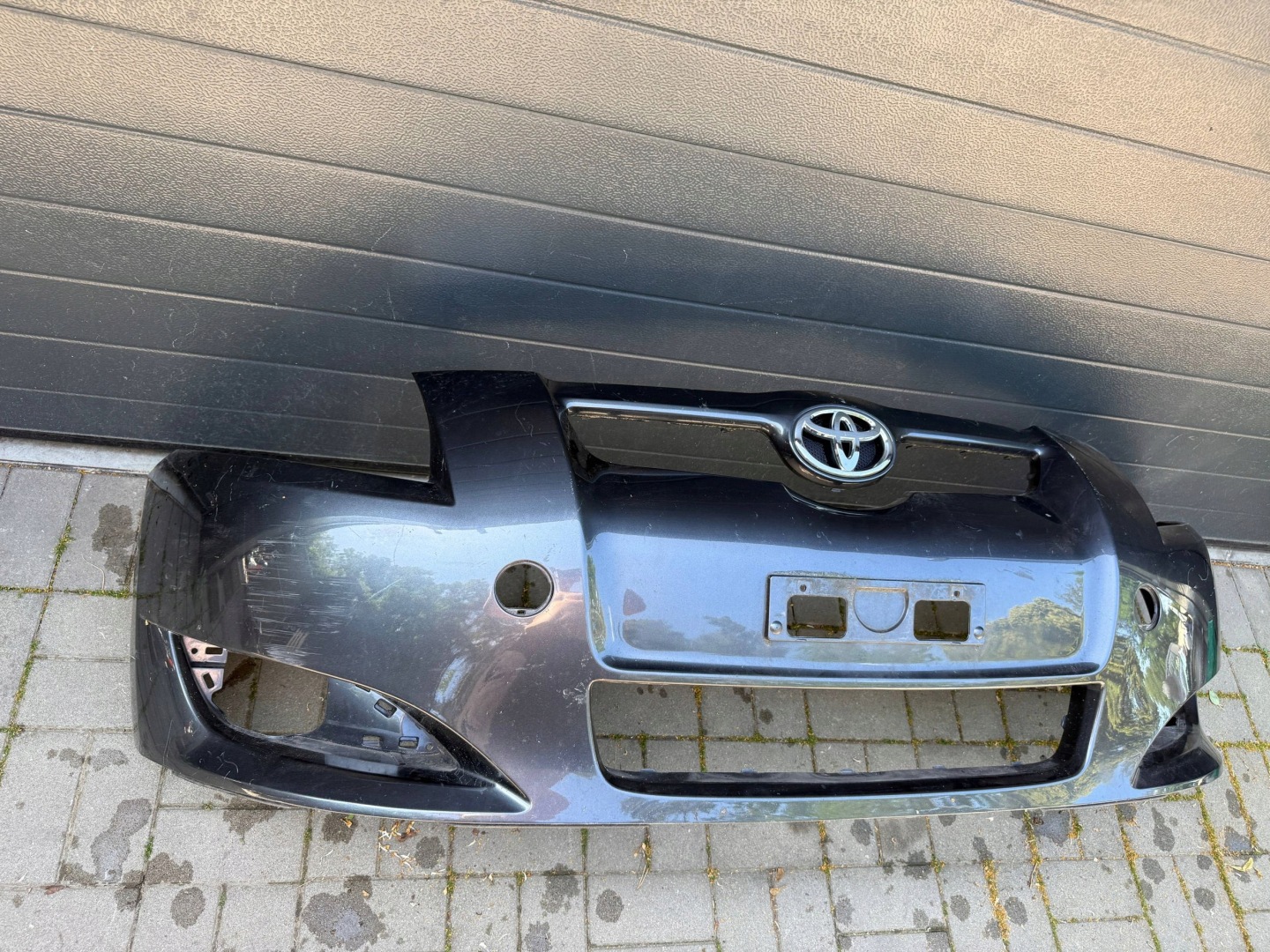 Toyota Auris 150 2010 Z vorne Frontstoßstange