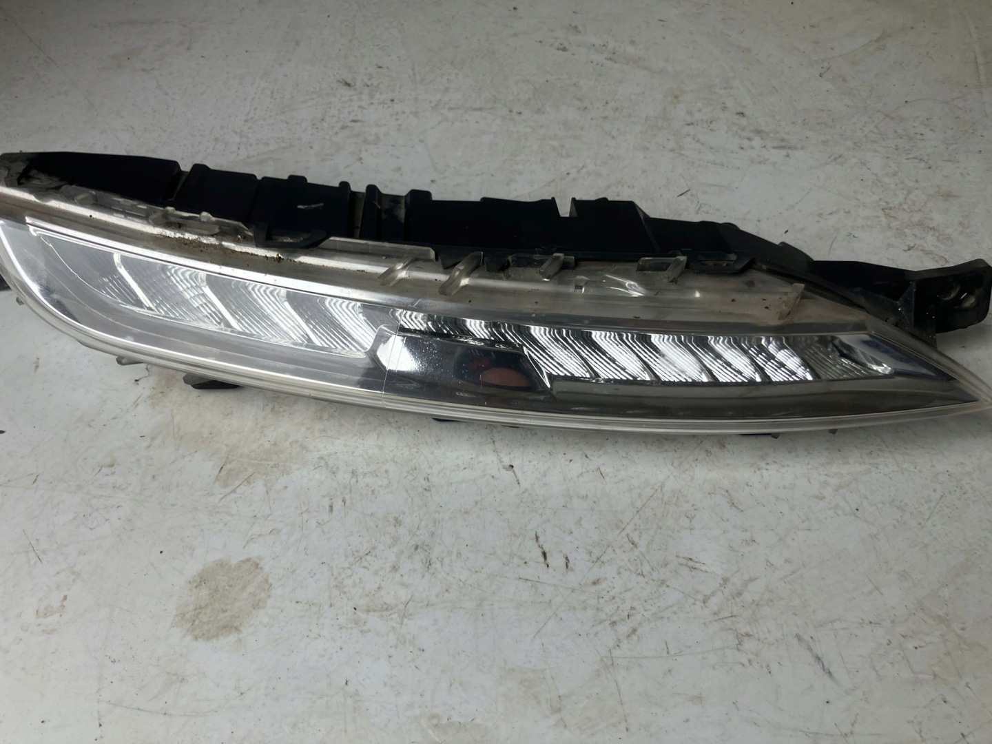 light LED DRL right front CITROEN C4 PICASSO II 9676036480 BDB #27