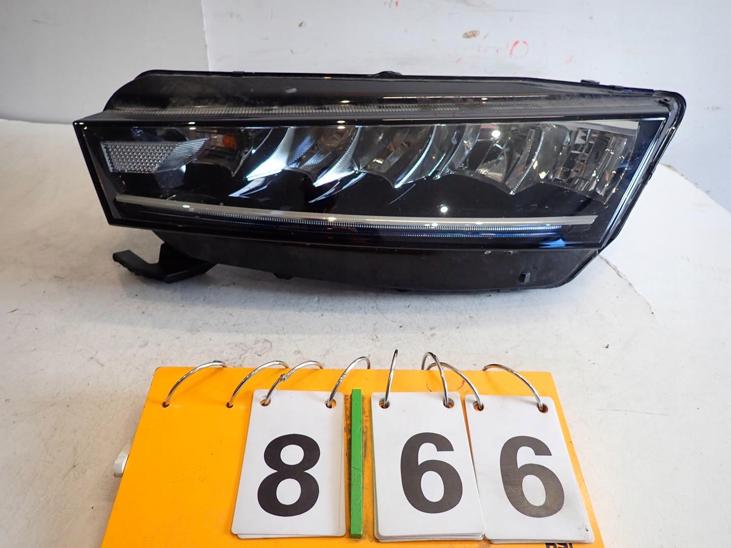 light front front left SKODA OCTAVIA IV 2020- FULL LED 5E4941015