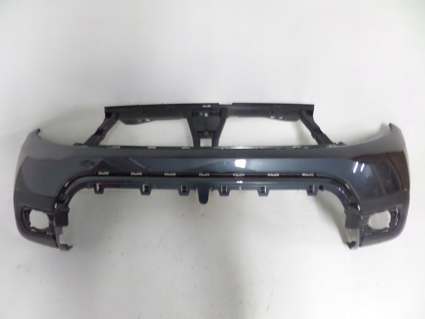 FRONTSTOSSSTANGE VORNE DACIA DUSTER II 17